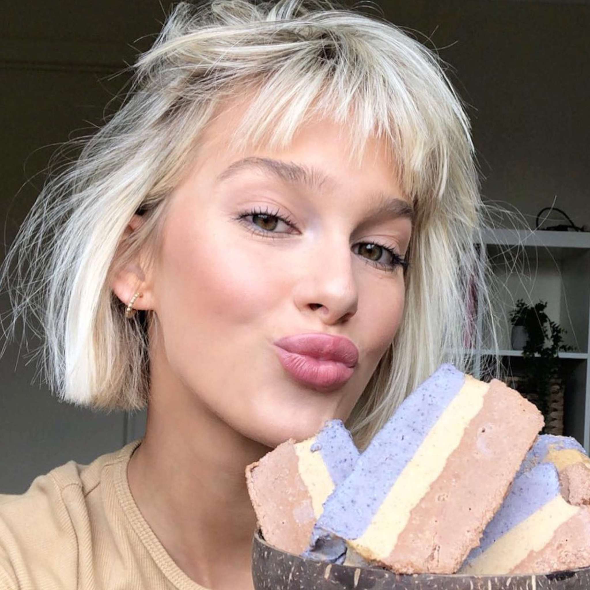 @chloeevegan